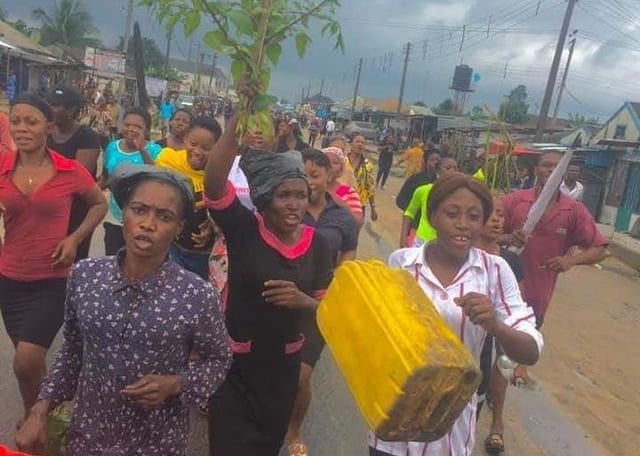C’ River community protests