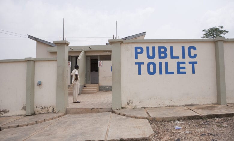 Public-Toilet
