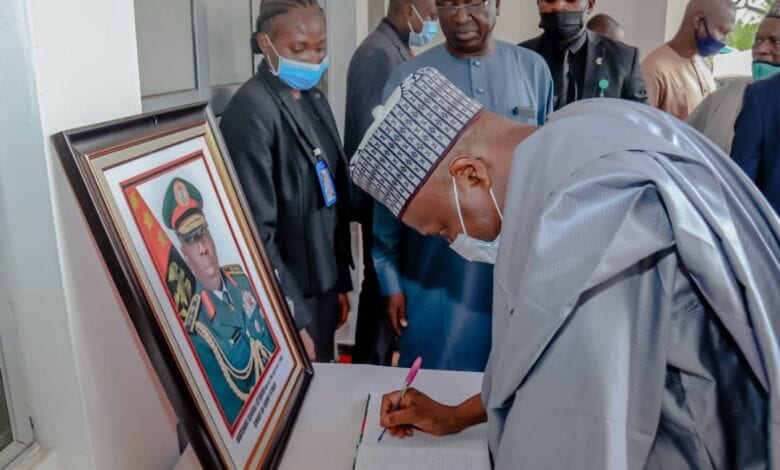 Gombe Gov, signing the condolence register at the late COAS residence in Abuja