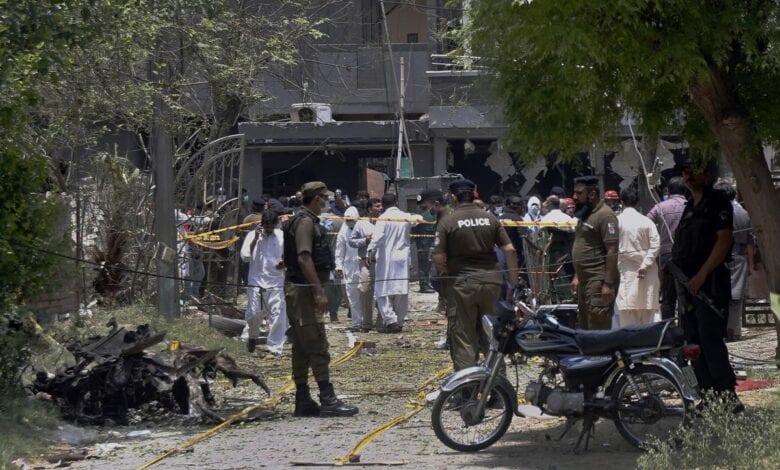 3 die in Pakistan