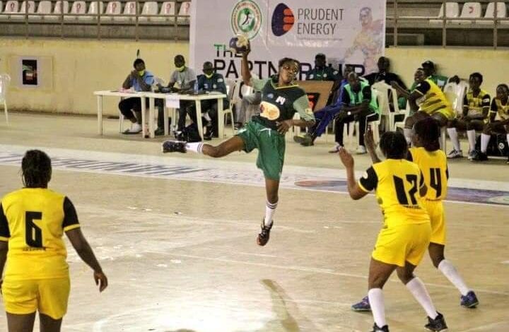 Hand Ball