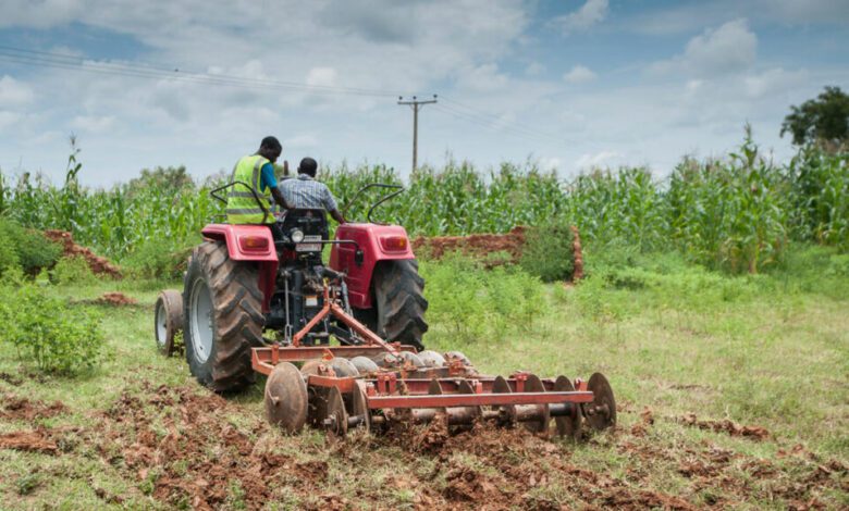 inspect 100 hectares farm