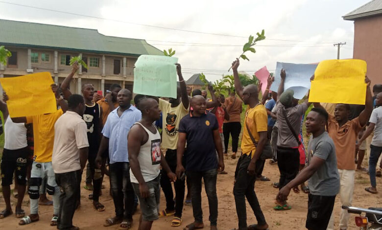 protests alleged police brutality