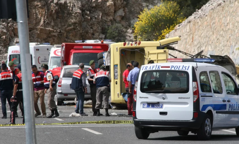 bus overturns in Turkey