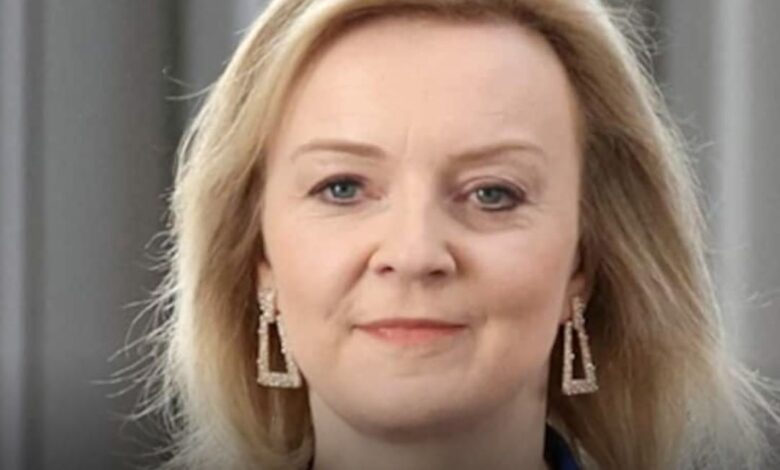 LIZ TRUSS